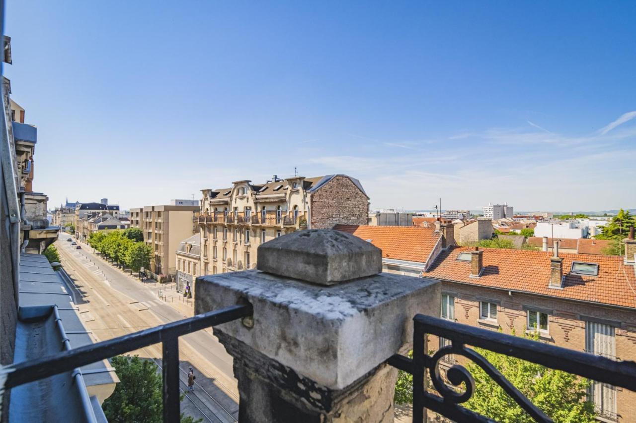 Blue Velvet Reims Apartment Exterior photo