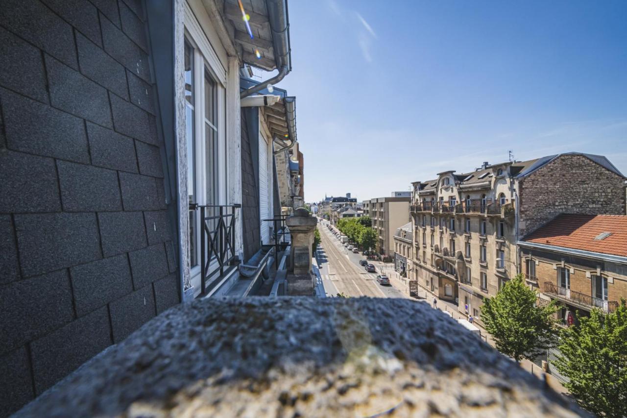 Blue Velvet Reims Apartment Exterior photo